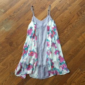 Floral Print Shift Dress